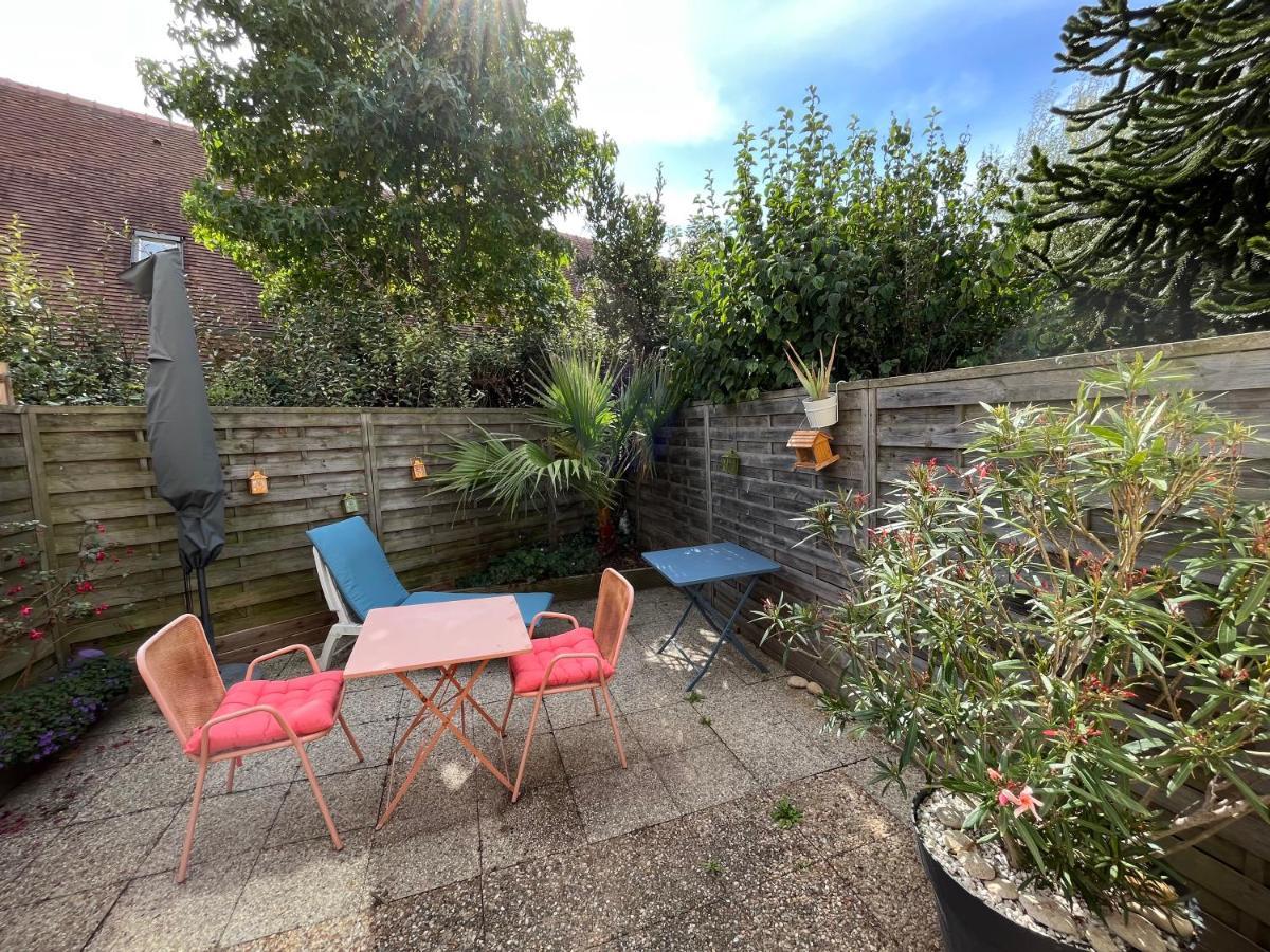Maison Calme Avec Terrasse - Calypso Ouistreham Kültér fotó